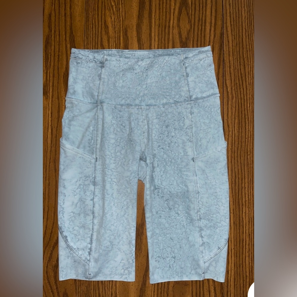 lululemon athletica Women's Bike Shorts